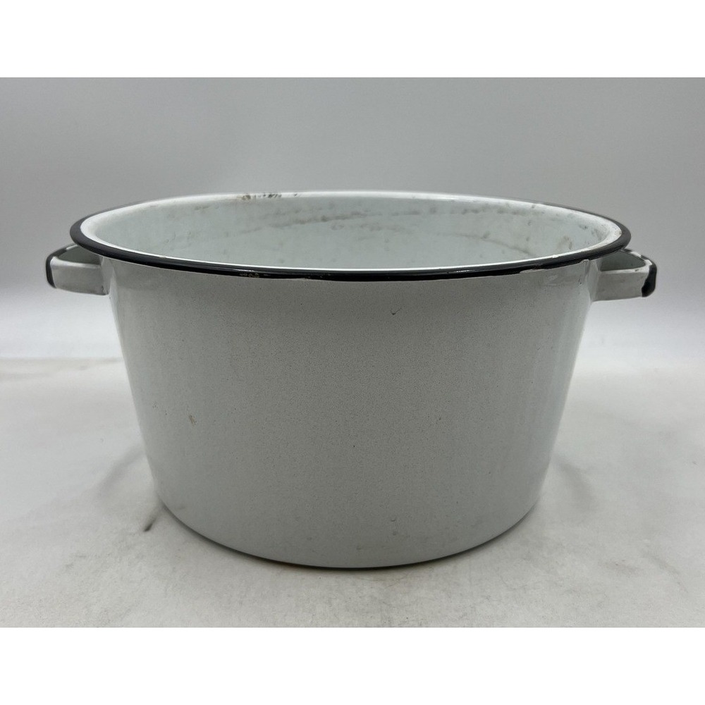 Vintage White Enamelware Stock Pot Black Trim Farmhouse Kitchenware 10 Inch
